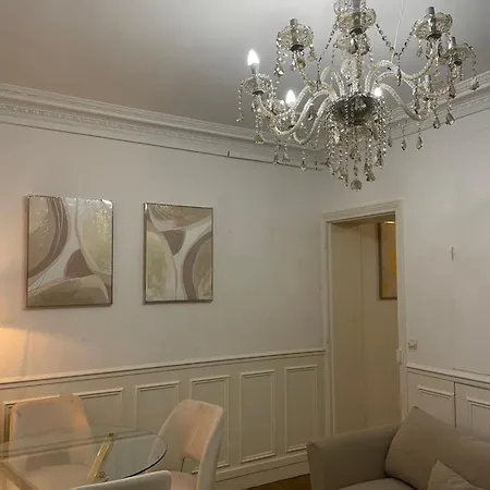 48 M2 Bercy Cosy Parigi